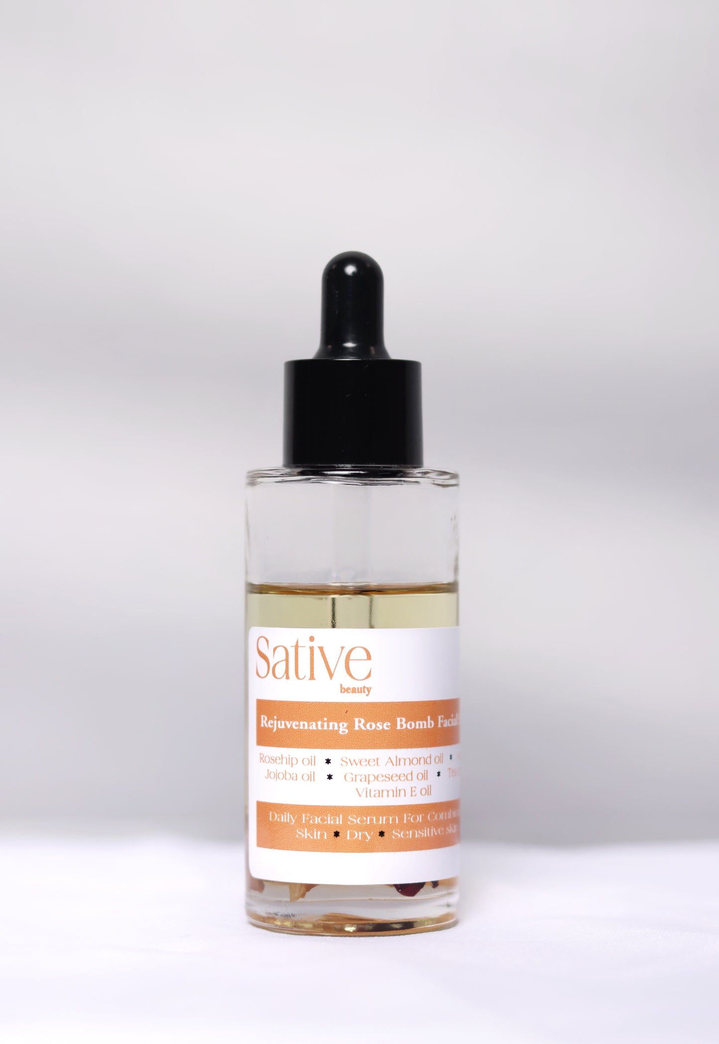 Rosehip facial oil serum