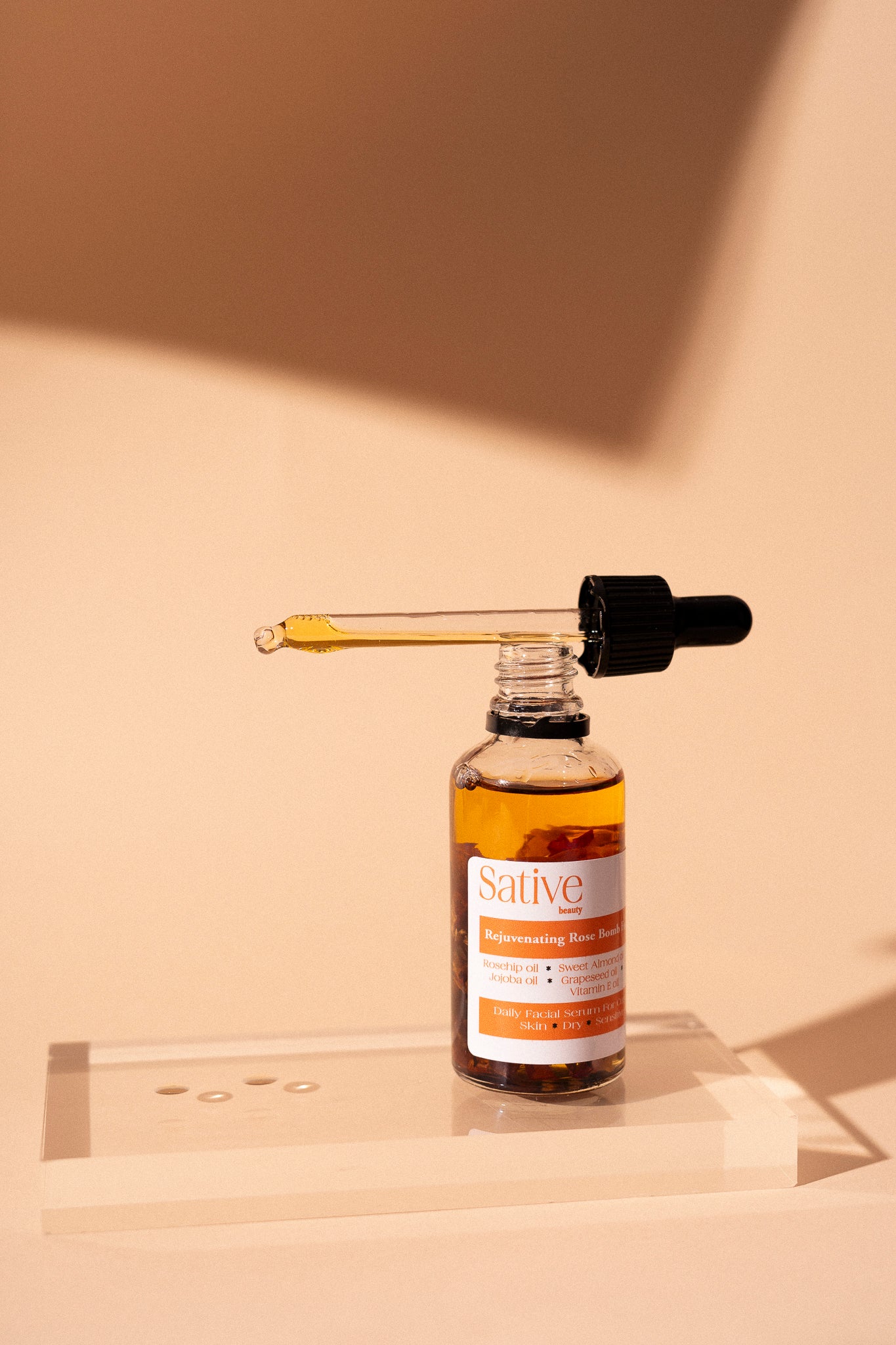 Rejuvenating Rose Bomb Facial Oil