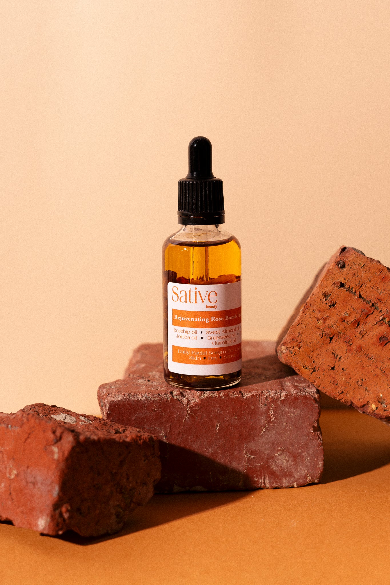 Rejuvenating Rose Bomb Facial Oil