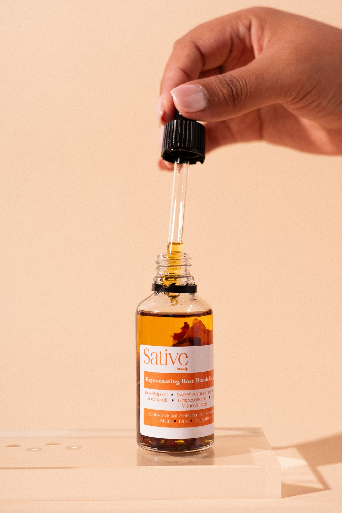 Rejuvenating Rose Bomb Facial Oil