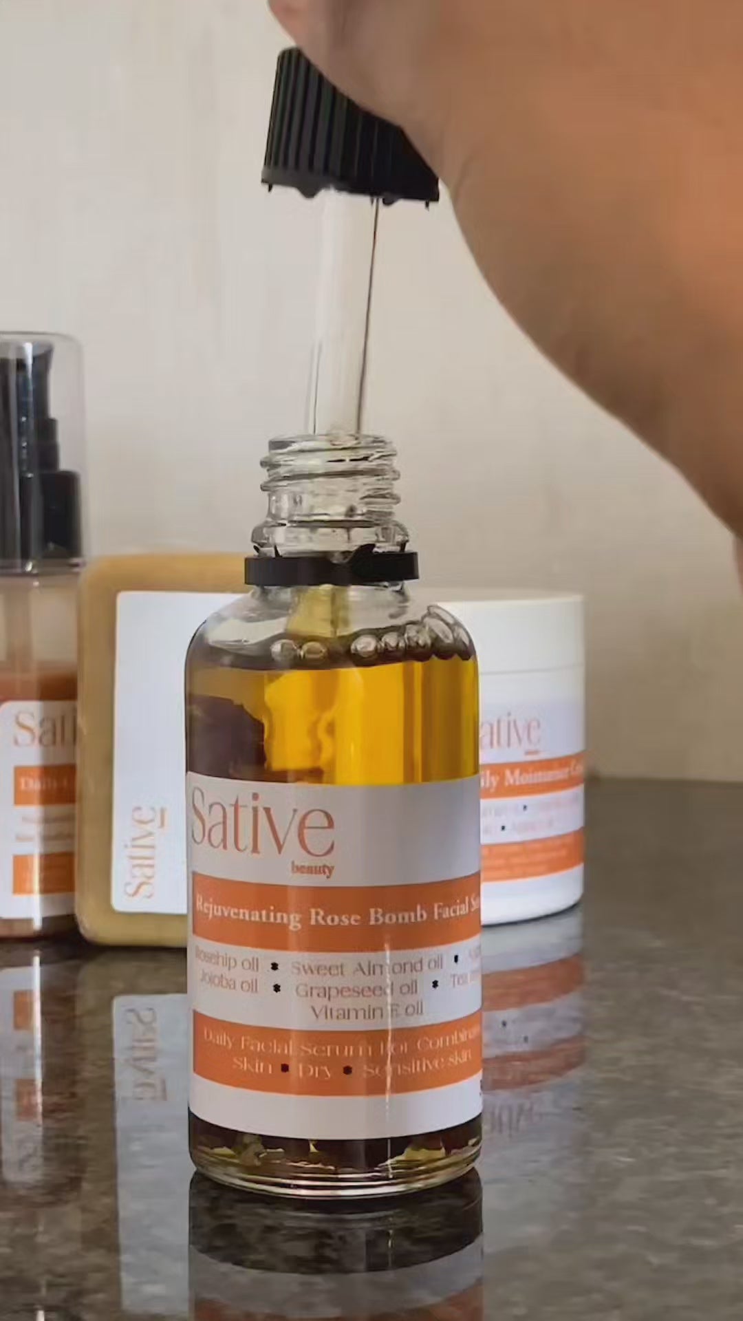 Rejuvenating Rose Bomb Facial Oil
